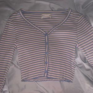 Urban outfitters long sleeve button up crop top